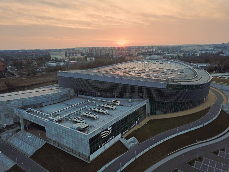 Hala w Gliwicach kolejny raz zmieni nazwę. Czas na „Spodek Gliwice”