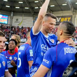 2E976671 2271 4F99 94A1 545B42CA9A34