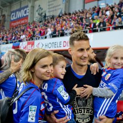 30DD6B32 F570 4561 A43B B67A492670B2