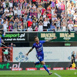 3E4B8849 DBE9 476D B9E3 19D3B23FE863