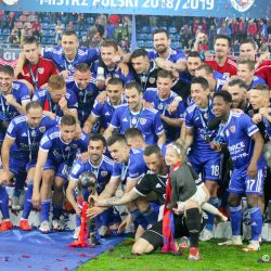 77422698 5366 4BAF B58C 60780B600DBA