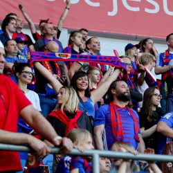 7914182B 68EE 4584 B443 899AFA3A0753