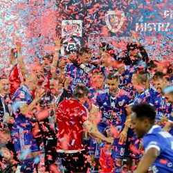 98E9AF90 10E3 4FE1 A43F 7A752D994437