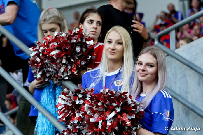 BE637211 8E3D 47CB B73F 41BAE59504F3 BE637211 8E3D 47CB B73F 41BAE59504F3