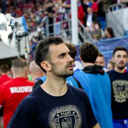 EDC4EB5D 3762 48F3 8B48 ED23F60A5A8F