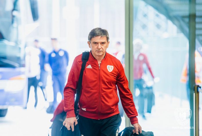 2133E722 4C21 4703 A502 76C9B4D452E6