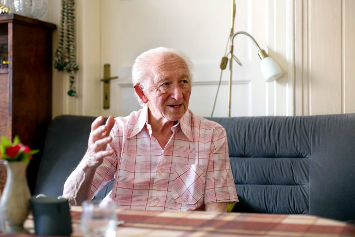 44D27FBE 389F 46C3 9BF9 1FFD9ED2F2A7 44D27FBE 389F 46C3 9BF9 1FFD9ED2F2A7