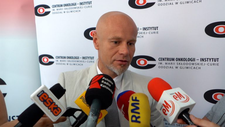Cudotwórcy z Gliwic znowu w akcji! Przeszczepili tkanki głowy i szyi (wideo)