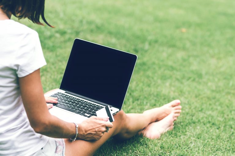 Zestawienia i rankingi – dobry sposób na zakupy online
