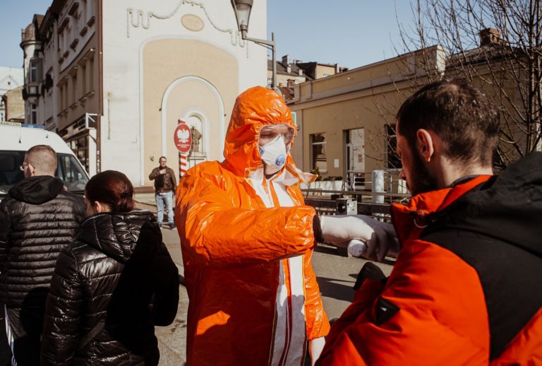 9 milionów zł na walkę z koronawirusem przeznaczy Metropolia