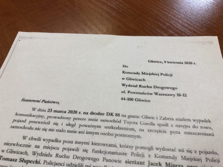 Dostał mandat, a później napisał… podziękowania dla policjantów