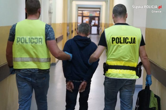 94BFC557 D9F8 4F5E 9563 587687147BD8 94BFC557 D9F8 4F5E 9563 587687147BD8