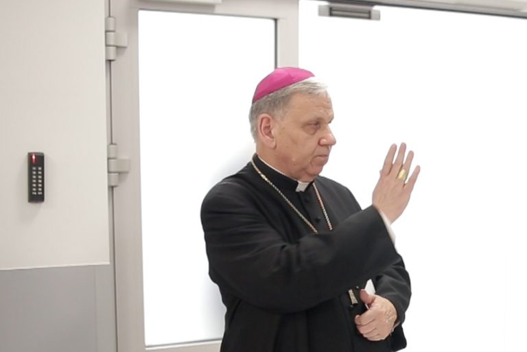 Biskup Gliwicki ma 75 lat. Oto list od arcybiskupa