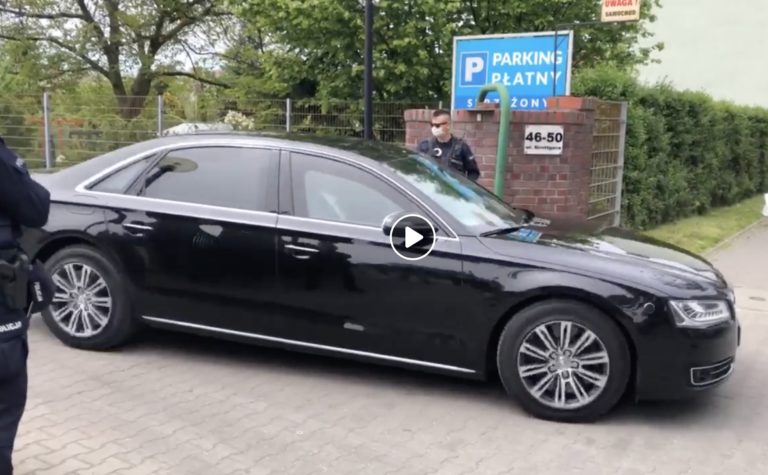 Premier Morawiecki w Gliwicach. Co tutaj robił? Odwiedził m.in. restaurację