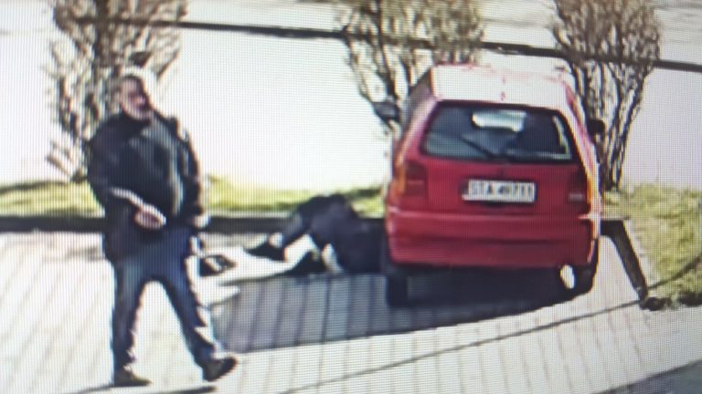 Tych mężczyzn poszukuje gliwicka policja. Kradli