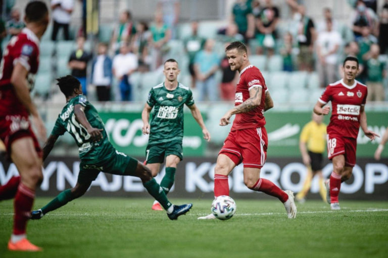 Porażka na początek. Piast przegrał ze Śląskiem