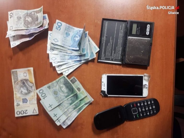 Szaleńcza jazda ulicami Gliwic. 5 mężczyzn i narkotyki