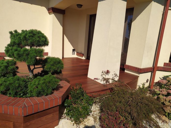 drewniany taras dlaczego warto