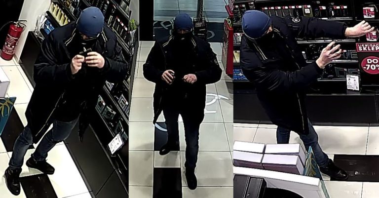 Całkowicie zamaskowany mężczyzna kradnie w drogerii. Zdjęcia
