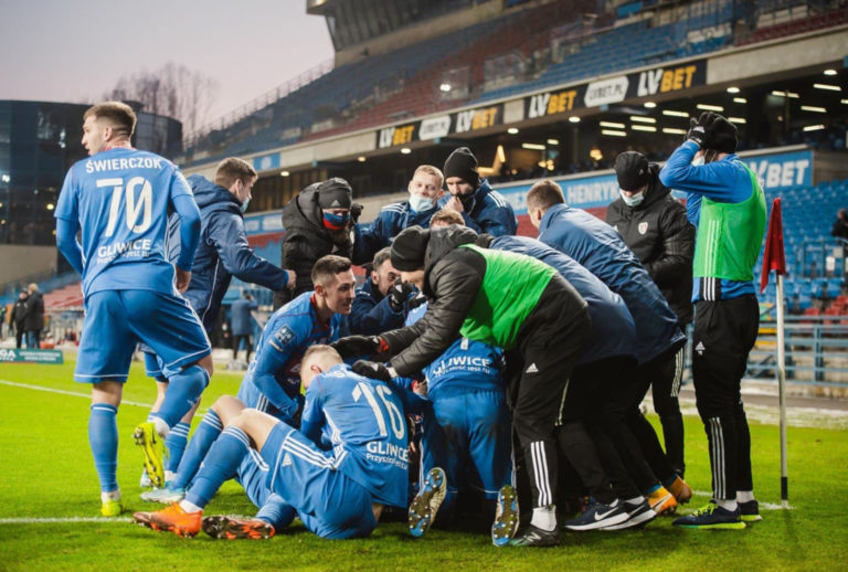 Piast przegrywał 3-0, a wygrał 3-4. Niesamowity mecz gliwiczan