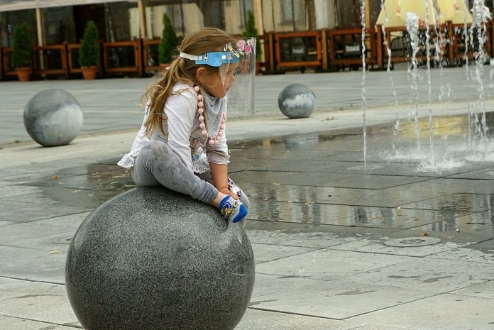 the little girl 5320720 1920