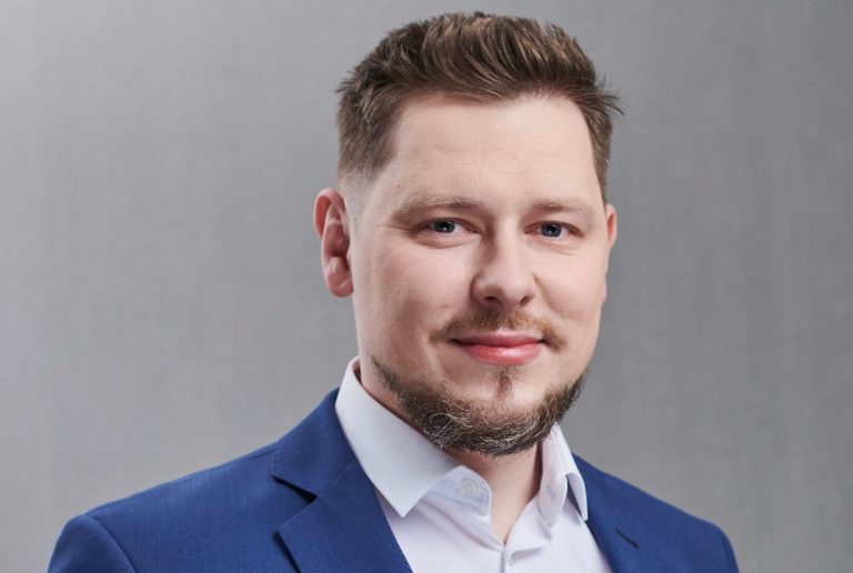 Gliwiczanin zdobył prestiżową nagrodę. Zajmuje się robotami rehabilitacyjnymi
