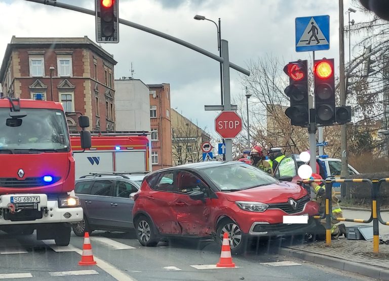 Zderzenie samochodów w Gliwicach