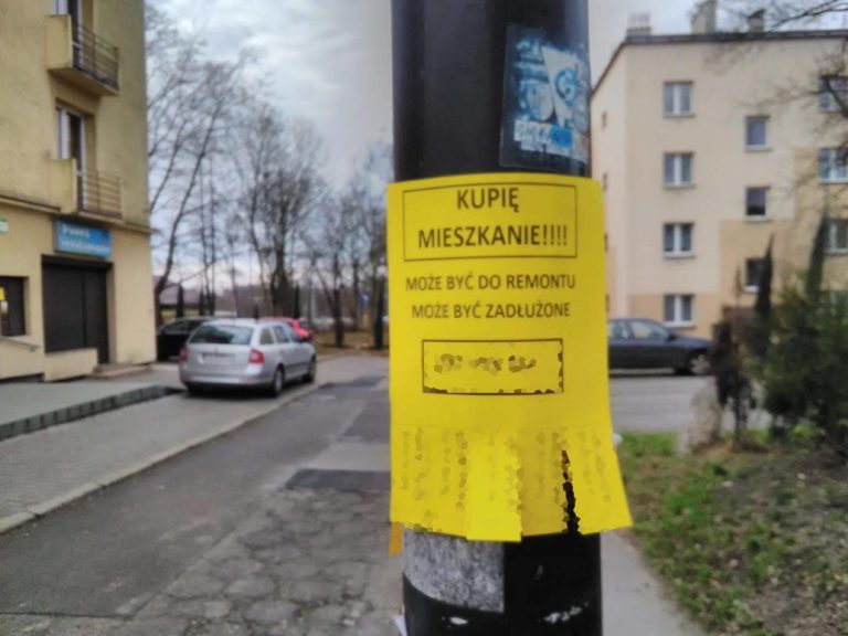 „A komu to przeszkadza? To tylko jedno ogłoszenie”