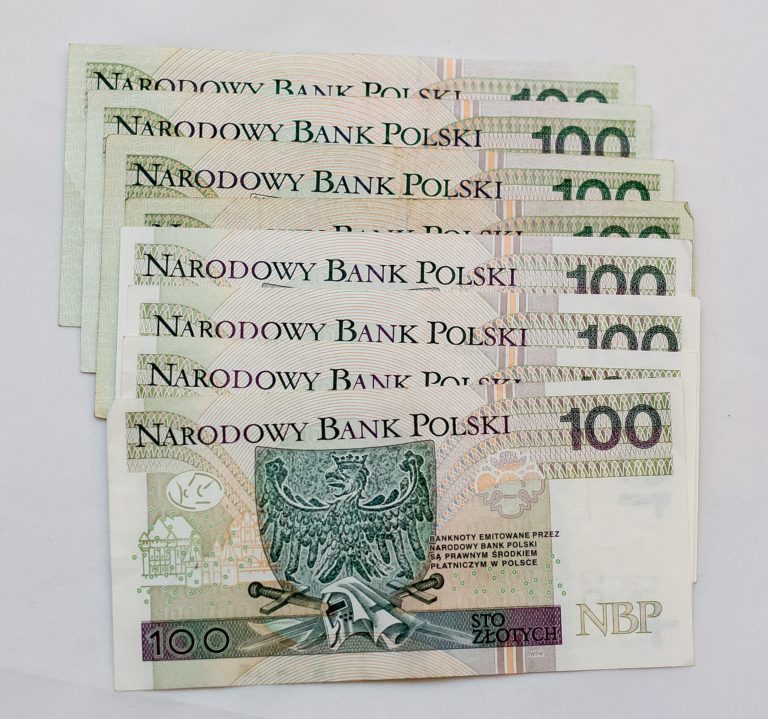Kolejna afera gliwicka. „Umowę podpisano na stacji benzynowej”