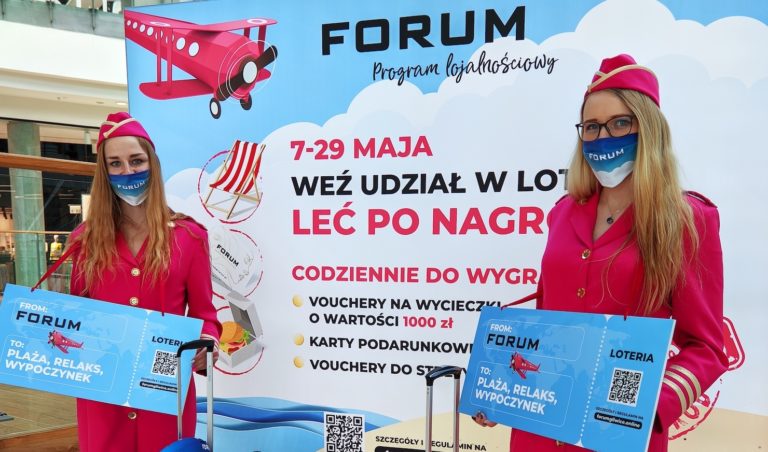 Leć do Forum po nagrody. Wakacyjna loteria