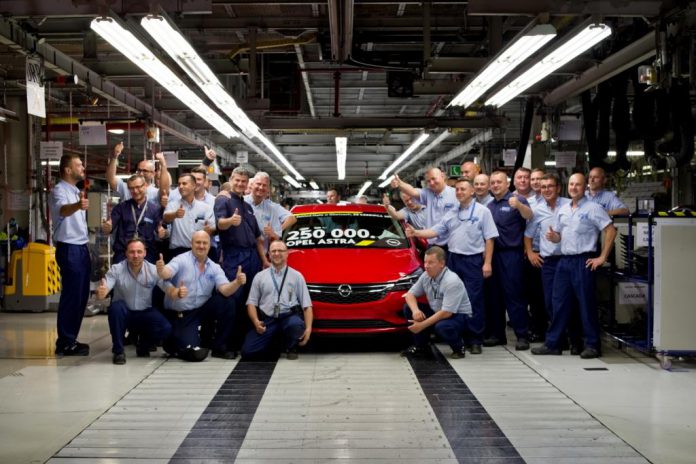 opel astra gliwicach 306600 0