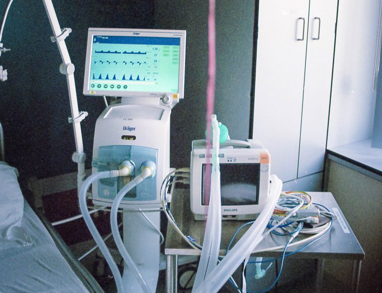 Afera z respiratorami. Wkrótce licytacja 418 urządzeń