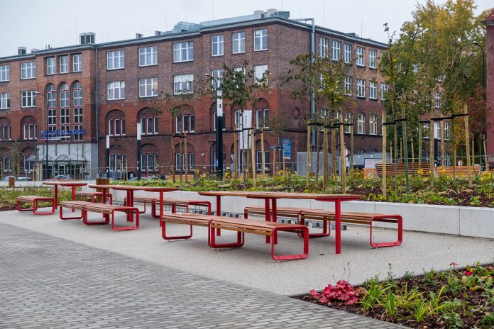 skwer dts fot mbuksa 8373