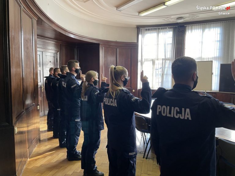 Nowi policjanci z Gliwic złożyli ślubowanie