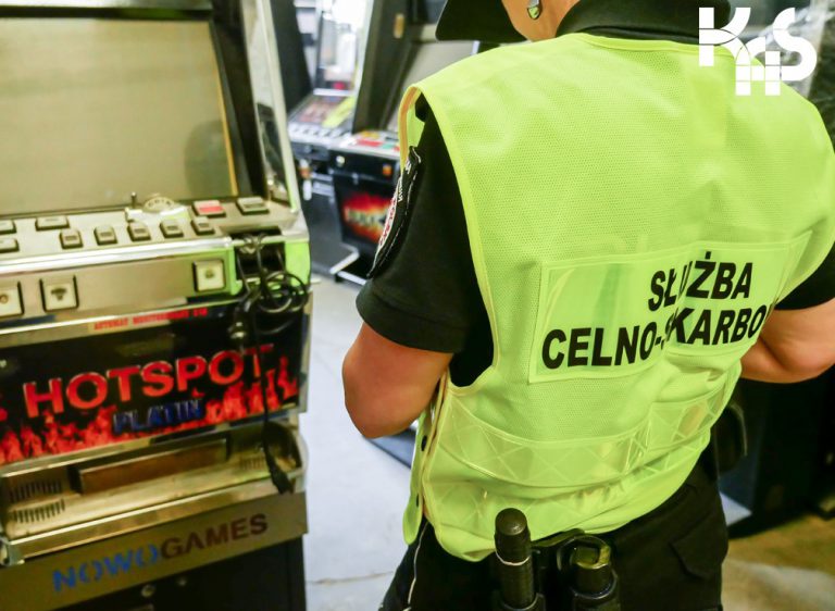 80 miejsc pracy czeka! Urząd celno-skarbowy zatrudnia