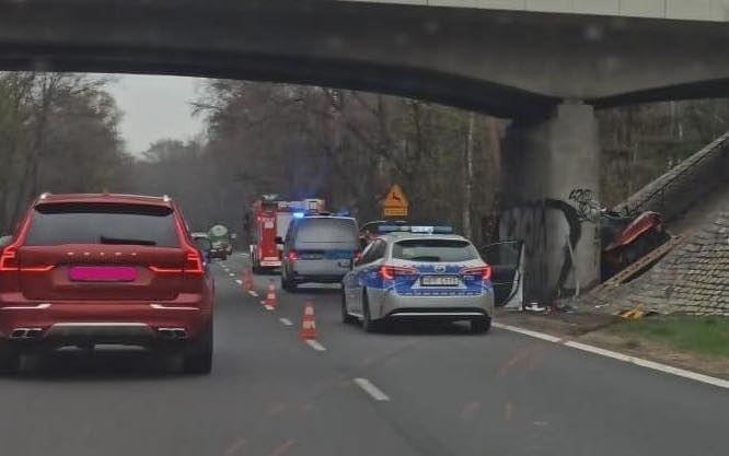 wypadek dk88 gliwice