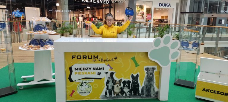 Tydzień na czterech łapkach w Forum