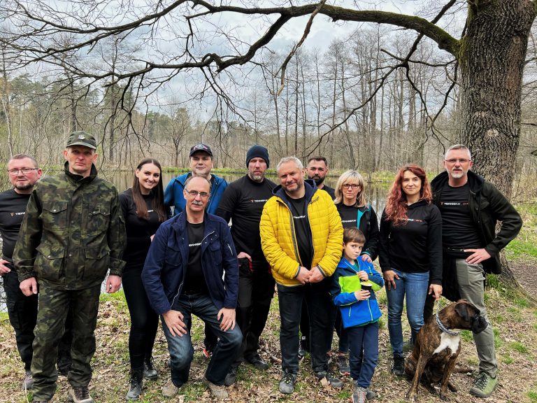Time to grow – firma Tekniska świętuje 20-lecie, sadząc dęby