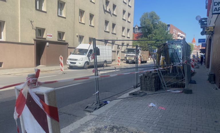 Prace na tej ulicy przeciągną się