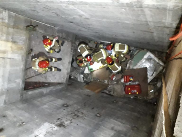 Mężczyzna spadł z wys. 8 metrów! Wypadek na budowie