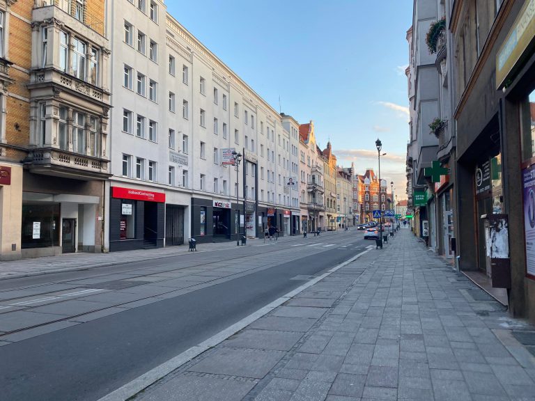 „Kobieta szarpie dziecko na ul. Zwycięstwa”. Interwencja straży