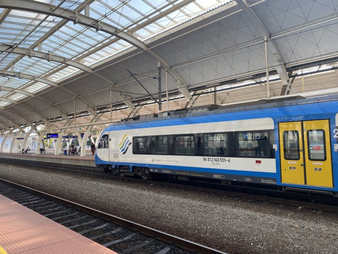 pociag dworzec gliwice