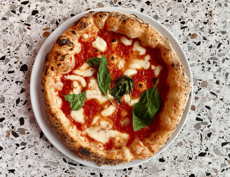 Sukces pizzerii z Gliwic. Trafili do przewodnika z najlepszymi