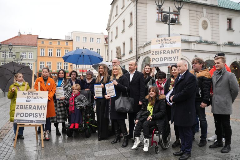 „Tak dla In vitro” na gliwickim Rynku. Obecna była Małgorzata Rozenek-Majdan