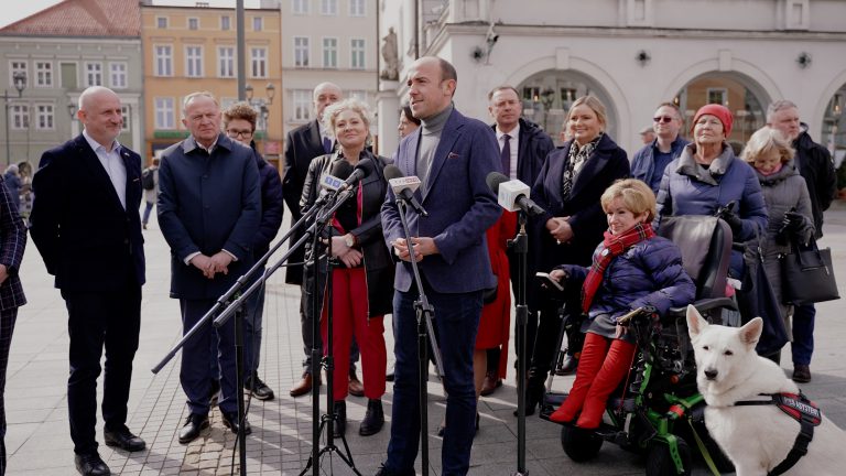 „Gliwicom zabrano 800 mln zł”. „Nie możemy wybudować szpitala”