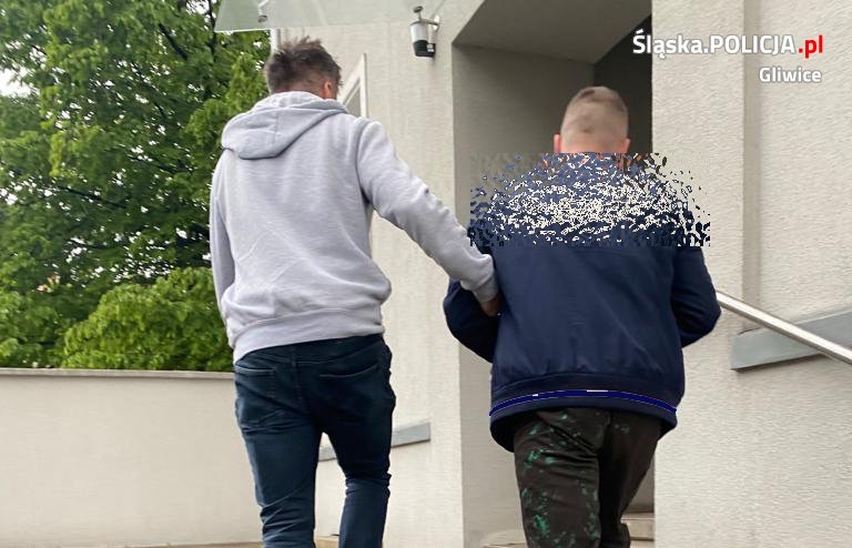 Rozbój w pokoju hotelowym. Napastnik dusił ofiarę