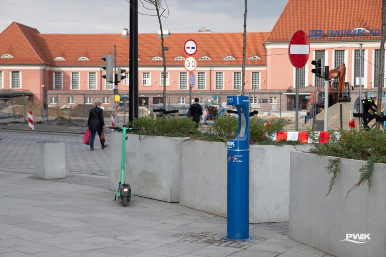Napij się kranówki na mieście