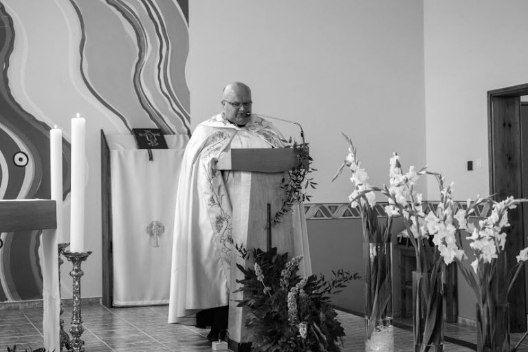 Zmarł ksiądz z Diecezji Gliwickiej. Pogrzeb w Gliwicach