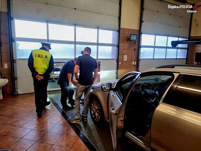 Bezpłatnie sprawdź swoje światła. Policja apeluje