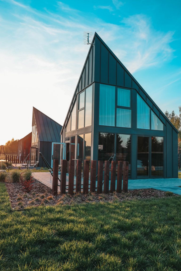 Weekend z przyjaciółmi? Wybierz domki wakacyjne na Podkarpaciu!